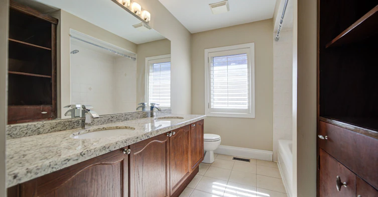 2435 Hertfordshire Way, Oakville, ON, L6H 7M8 - 25
