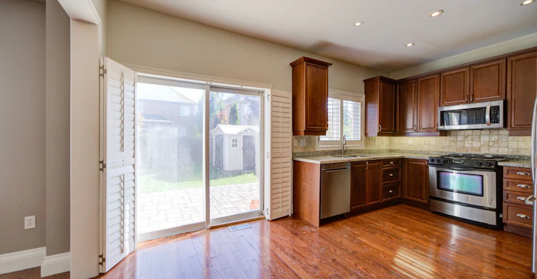 2435 Hertfordshire Way, Oakville, ON, L6H 7M8 - 15