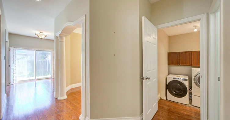 2435 Hertfordshire Way, Oakville, ON, L6H 7M8 - 4