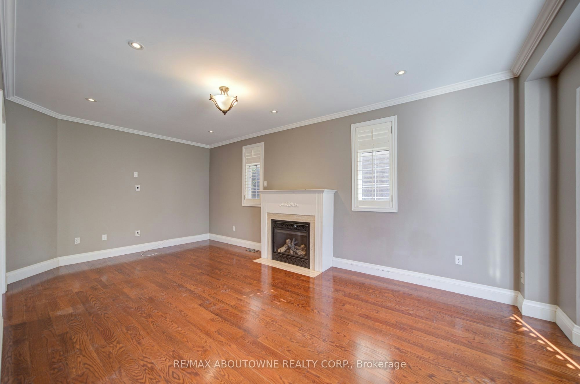 2435 Hertfordshire Way, Oakville, ON, L6H 7M8 - 14