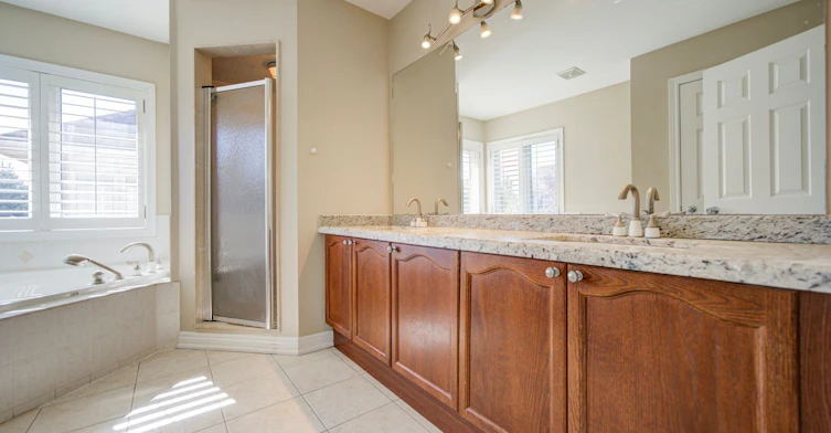 2435 Hertfordshire Way, Oakville, ON, L6H 7M8 - 32
