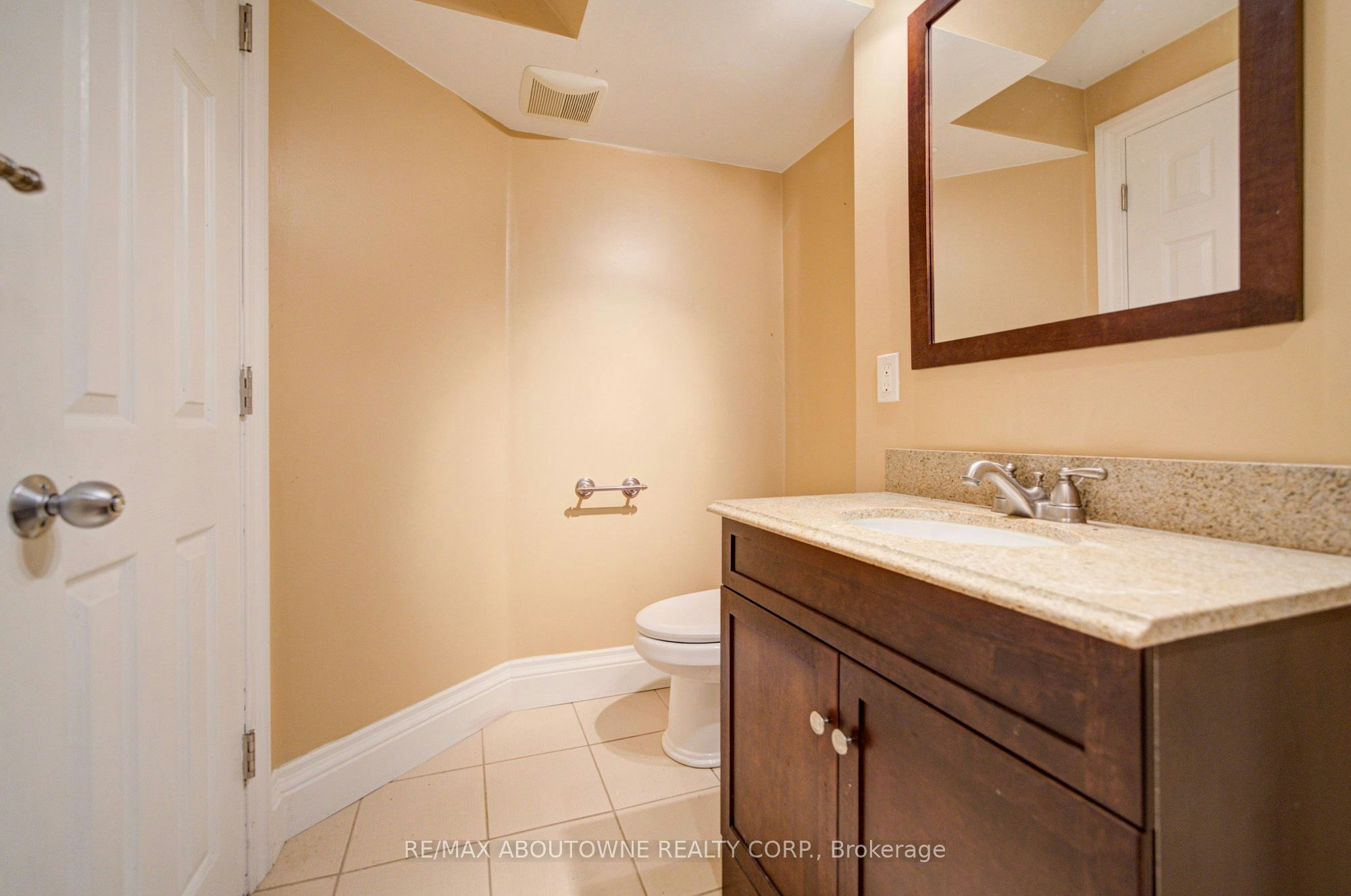 2435 Hertfordshire Way, Oakville, ON, L6H 7M8 - 38