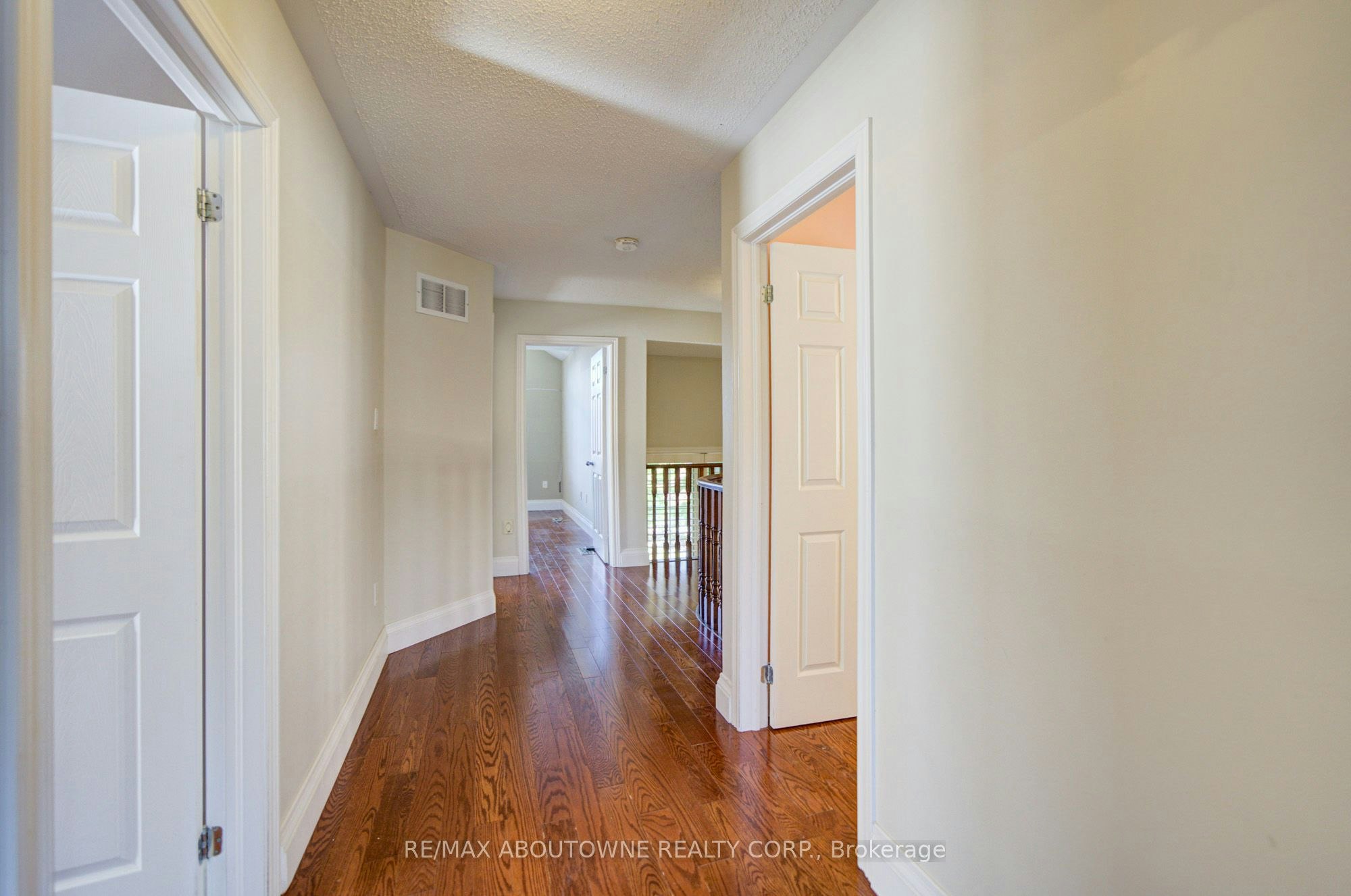 2435 Hertfordshire Way, Oakville, ON, L6H 7M8 - 21