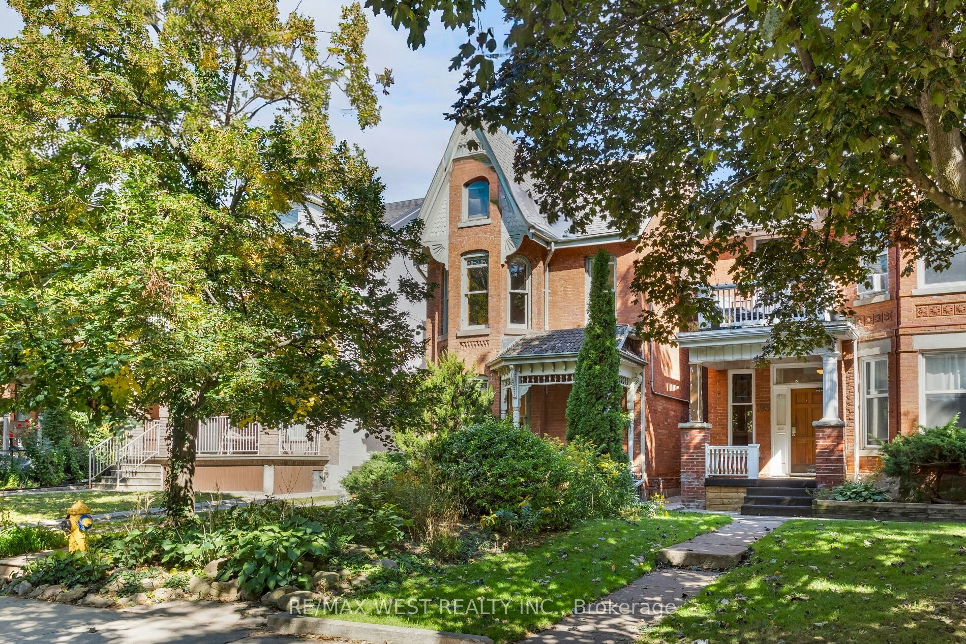 195 Dunn Avenue, Toronto, ON, M6K 2S1