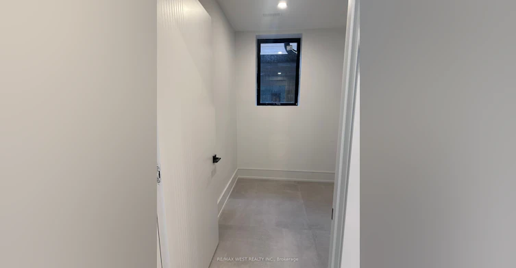 Basement-506 Wellington Crescent, Oakville, ON, L6L 4X5 - 5