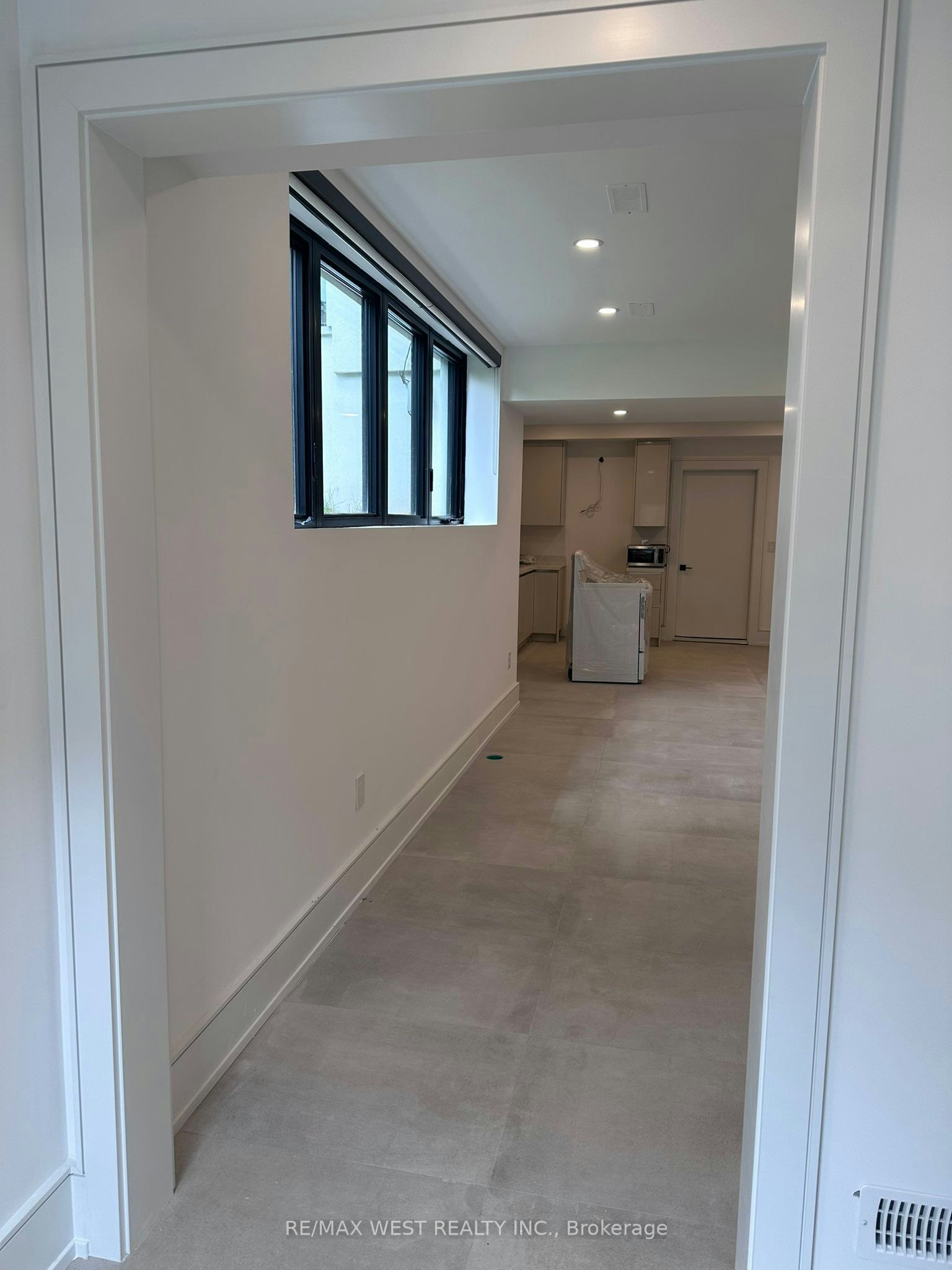 Basement-506 Wellington Crescent, Oakville, ON, L6L 4X5 - 11