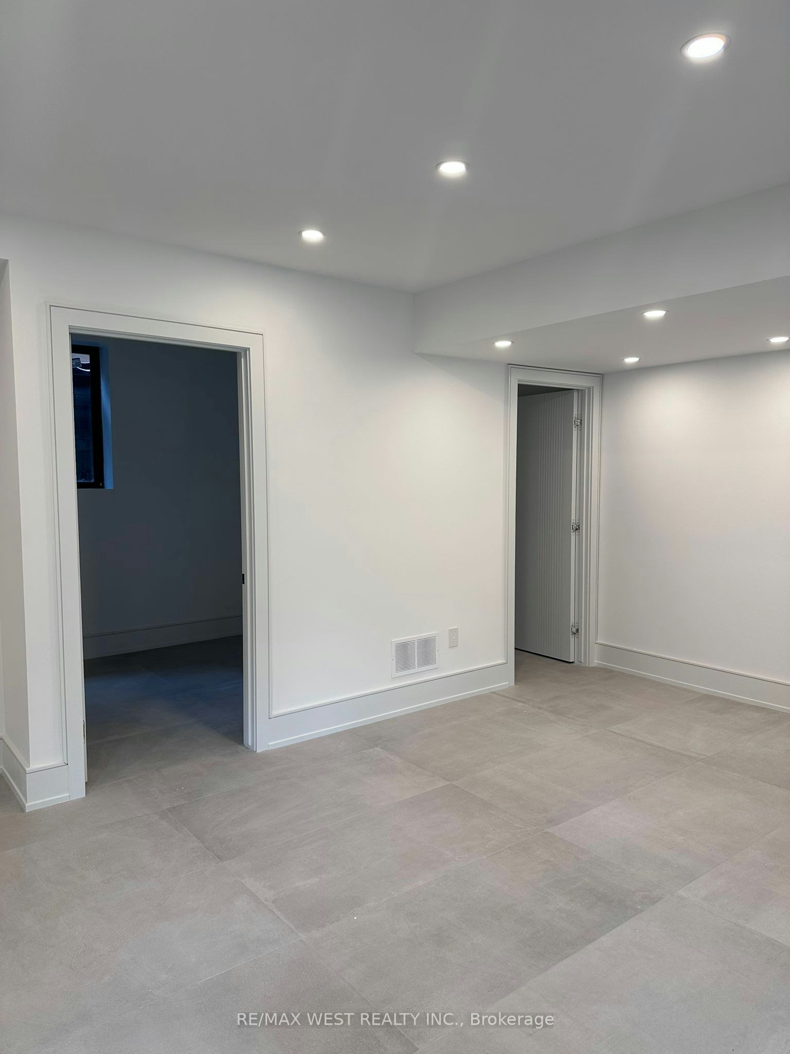 Basement-506 Wellington Crescent, Oakville, ON, L6L 4X5 - 7