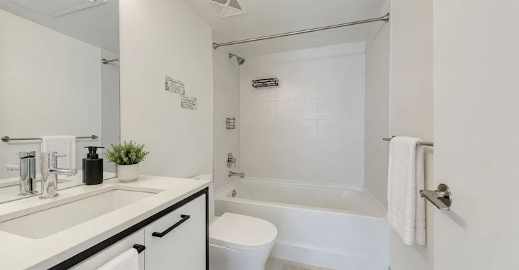3-40 Ed Clark Gardens Boulevard, Toronto, ON, M6N 0B5 - 21