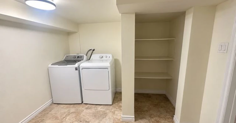 Lower-472 Nairn Circle, Milton, ON, L9T 8A7 - 5