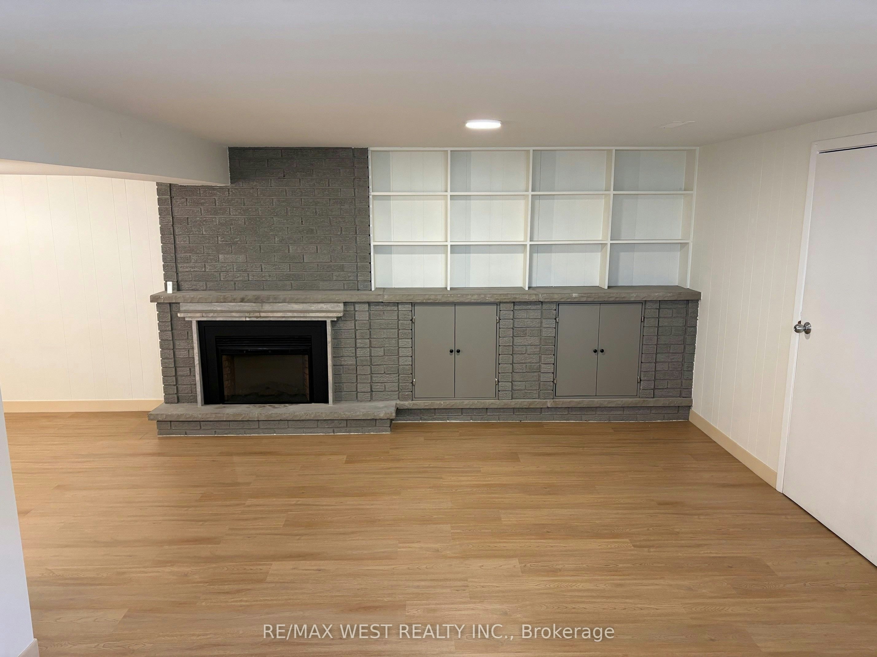 23 Sellmar Road, Toronto, ON, M9P 3E4 - 9