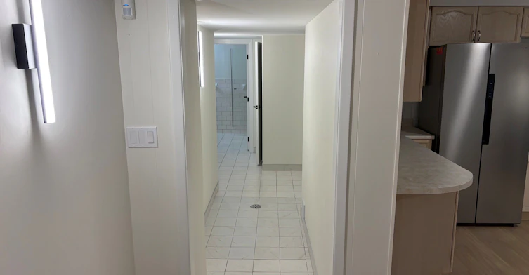 23 Sellmar Road, Toronto, ON, M9P 3E4 - 10