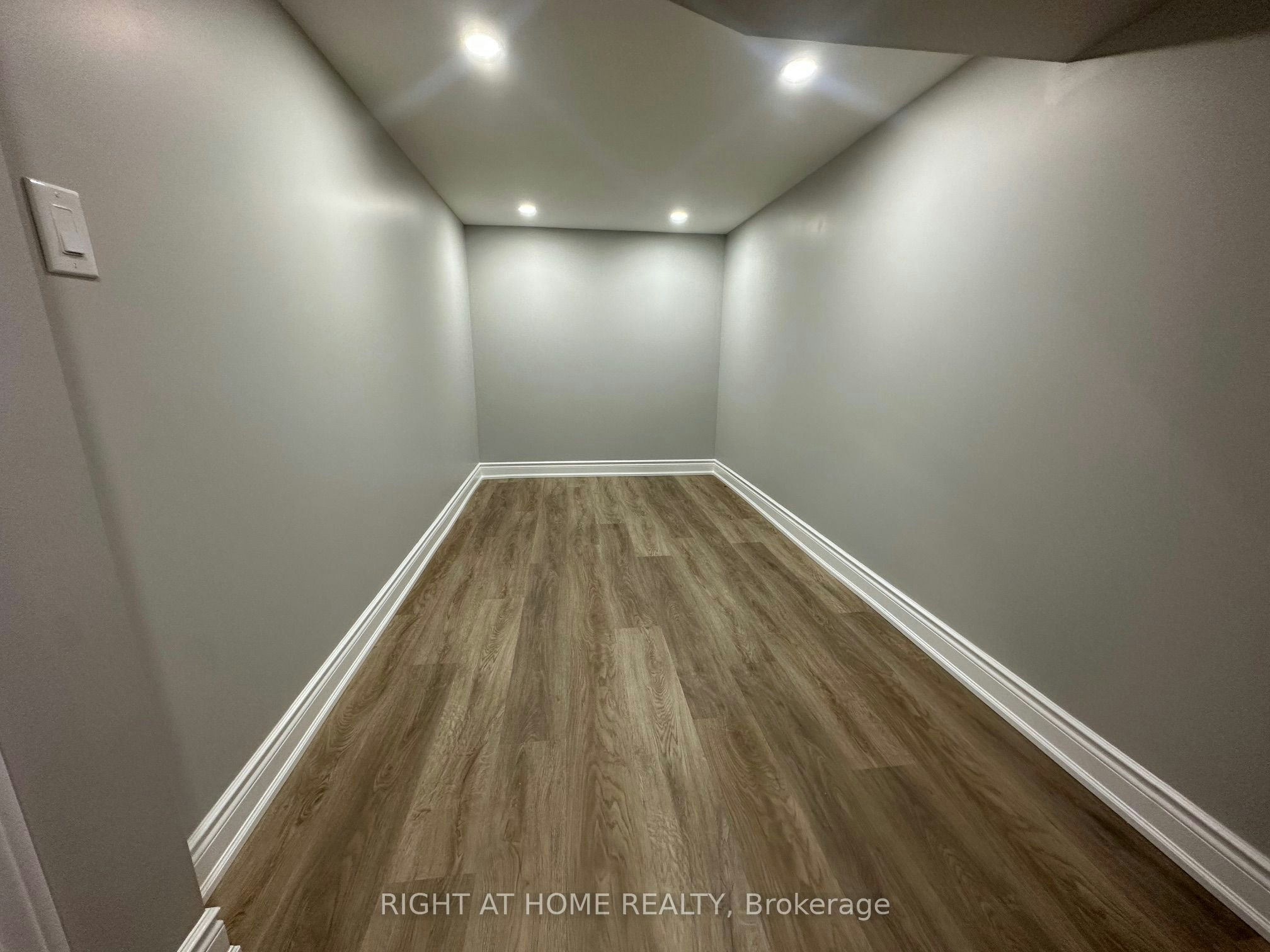 Lower-906 Farmstead Drive, Milton, ON, L9T 8J5 - 22