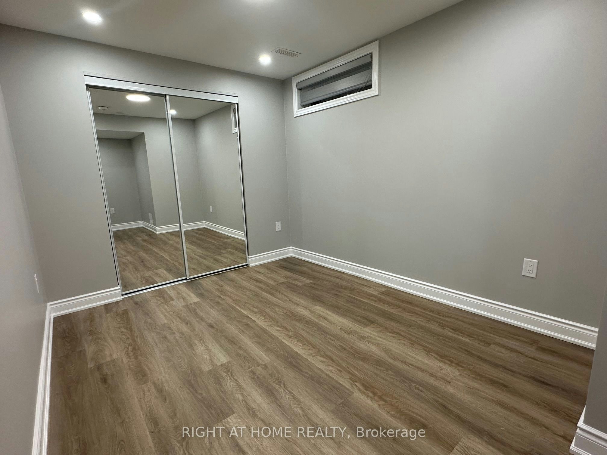 Lower-906 Farmstead Drive, Milton, ON, L9T 8J5 - 19