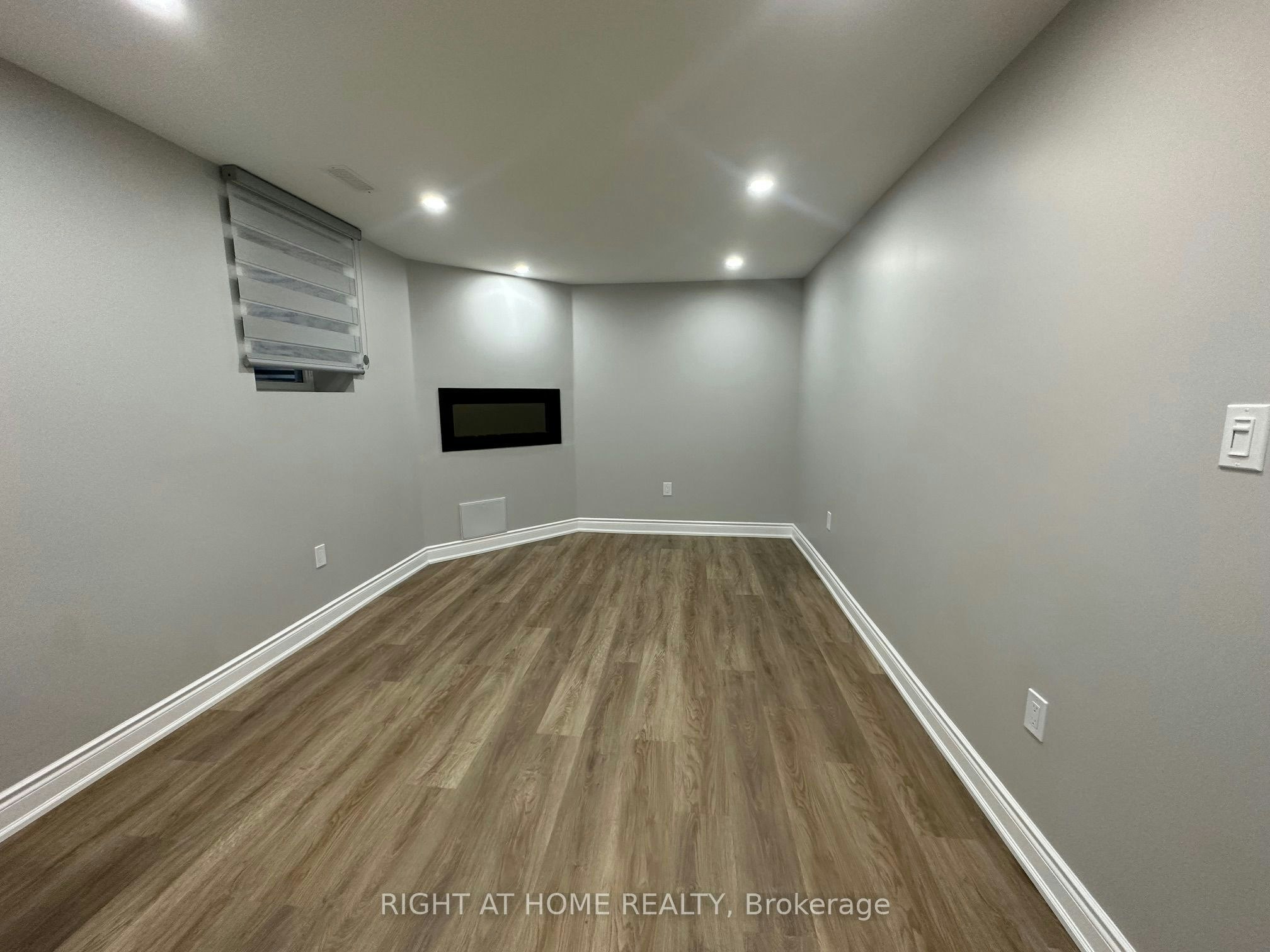 Lower-906 Farmstead Drive, Milton, ON, L9T 8J5 - 10