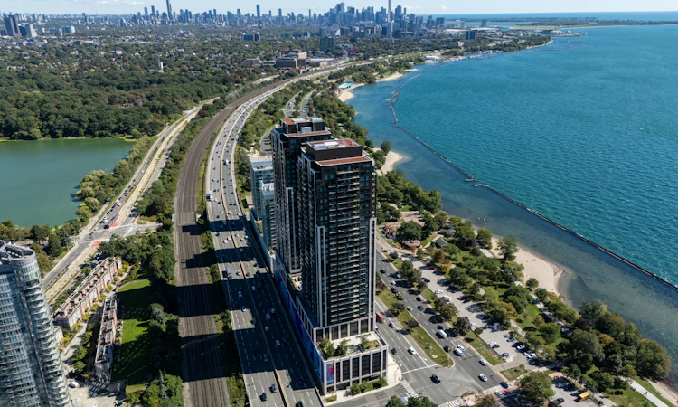 1712-1928 Lake Shore Boulevard W