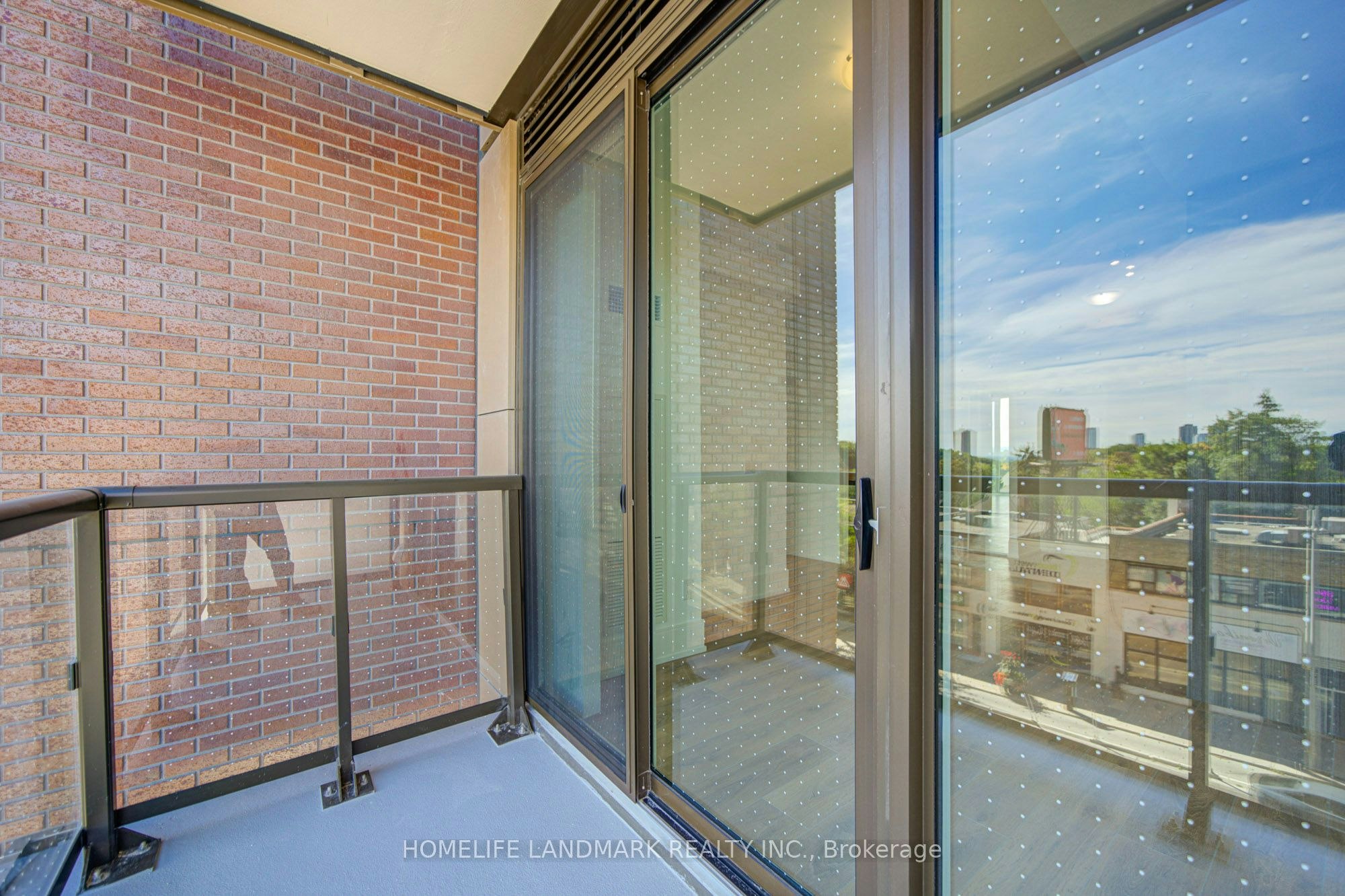 310-2450 Bloor Street W, Toronto, ON, M6S 0A9 - 15