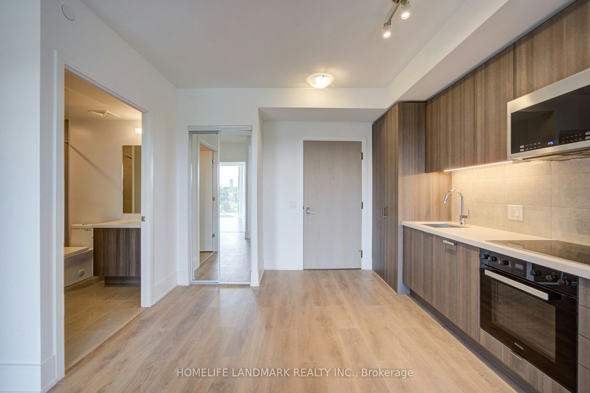 310-2450 Bloor Street W, Toronto, ON, M6S 0A9 - 24