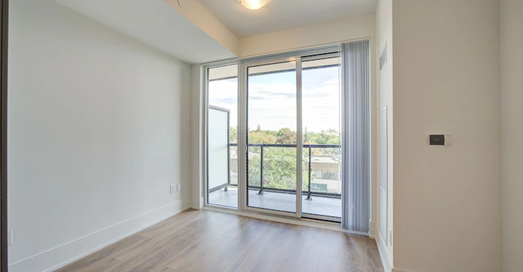 310-2450 Bloor Street W, Toronto, ON, M6S 0A9 - 28