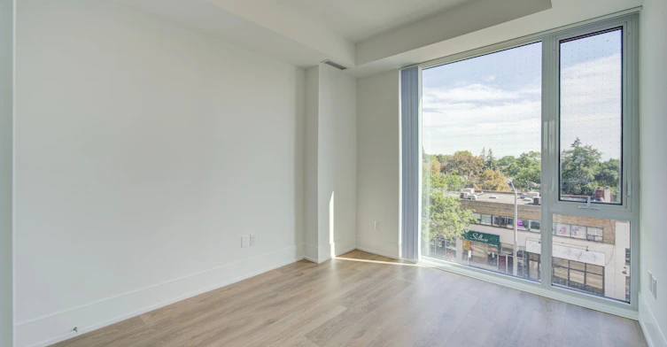 310-2450 Bloor Street W, Toronto, ON, M6S 0A9 - 11