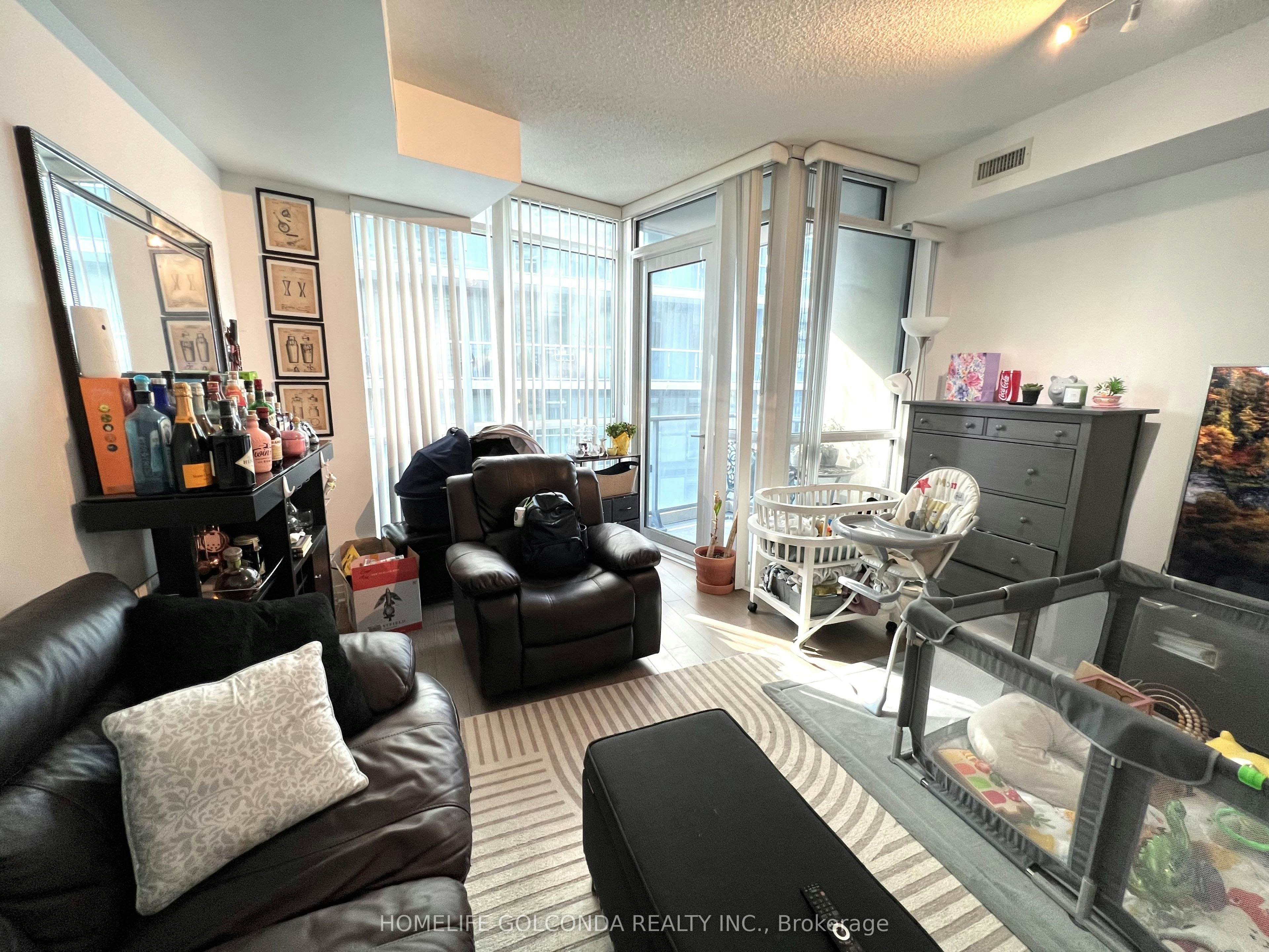 710-60 Annie Craig Drive, Toronto, ON, M8V 0C5 - 4