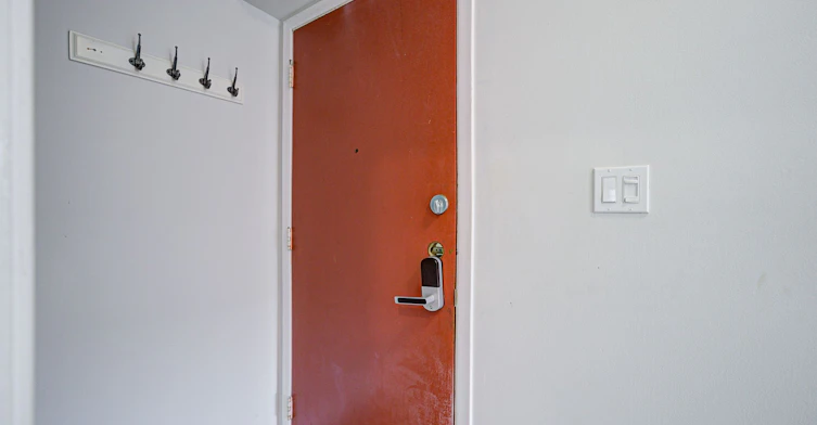 B-133 Jefferson Avenue, Toronto, ON, M6K 3E4 - 6