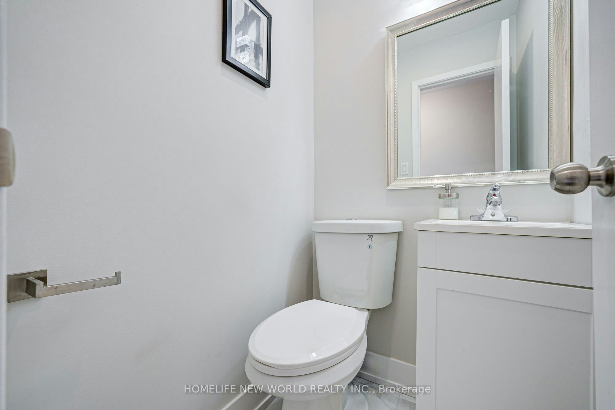 B-133 Jefferson Avenue, Toronto, ON, M6K 3E4 - 8