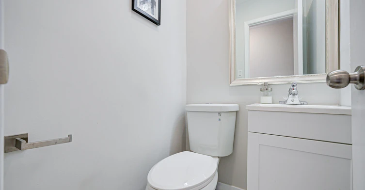 B-133 Jefferson Avenue, Toronto, ON, M6K 3E4 - 8