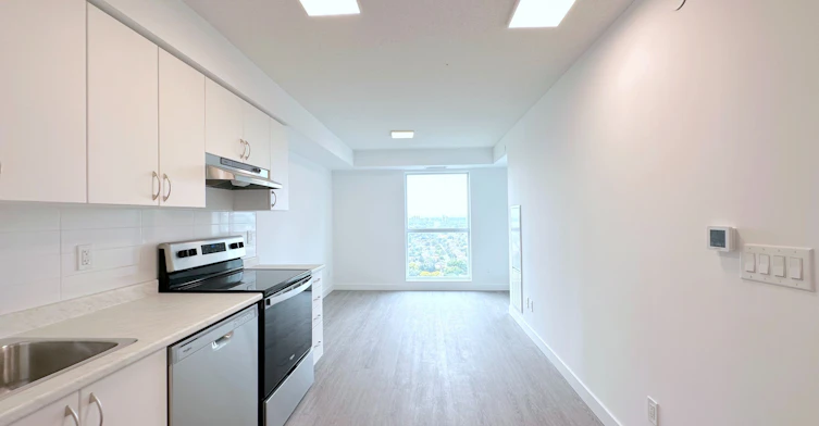 2504-5 Zappacosta Drive, Toronto, ON, M9M 0G9 - 3