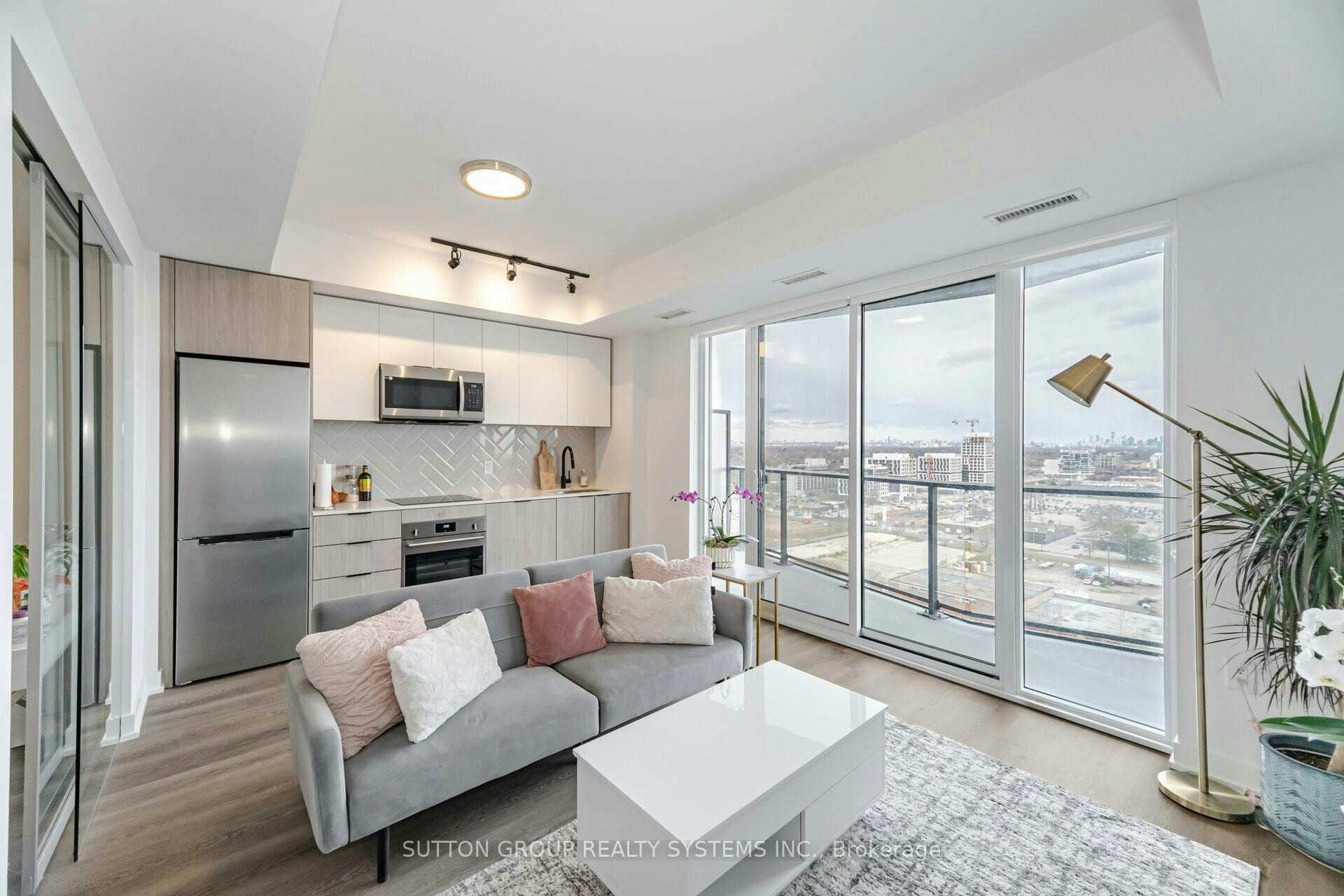 1607-36 Zorra Street, Toronto, ON, M8Z 0G5 - 7