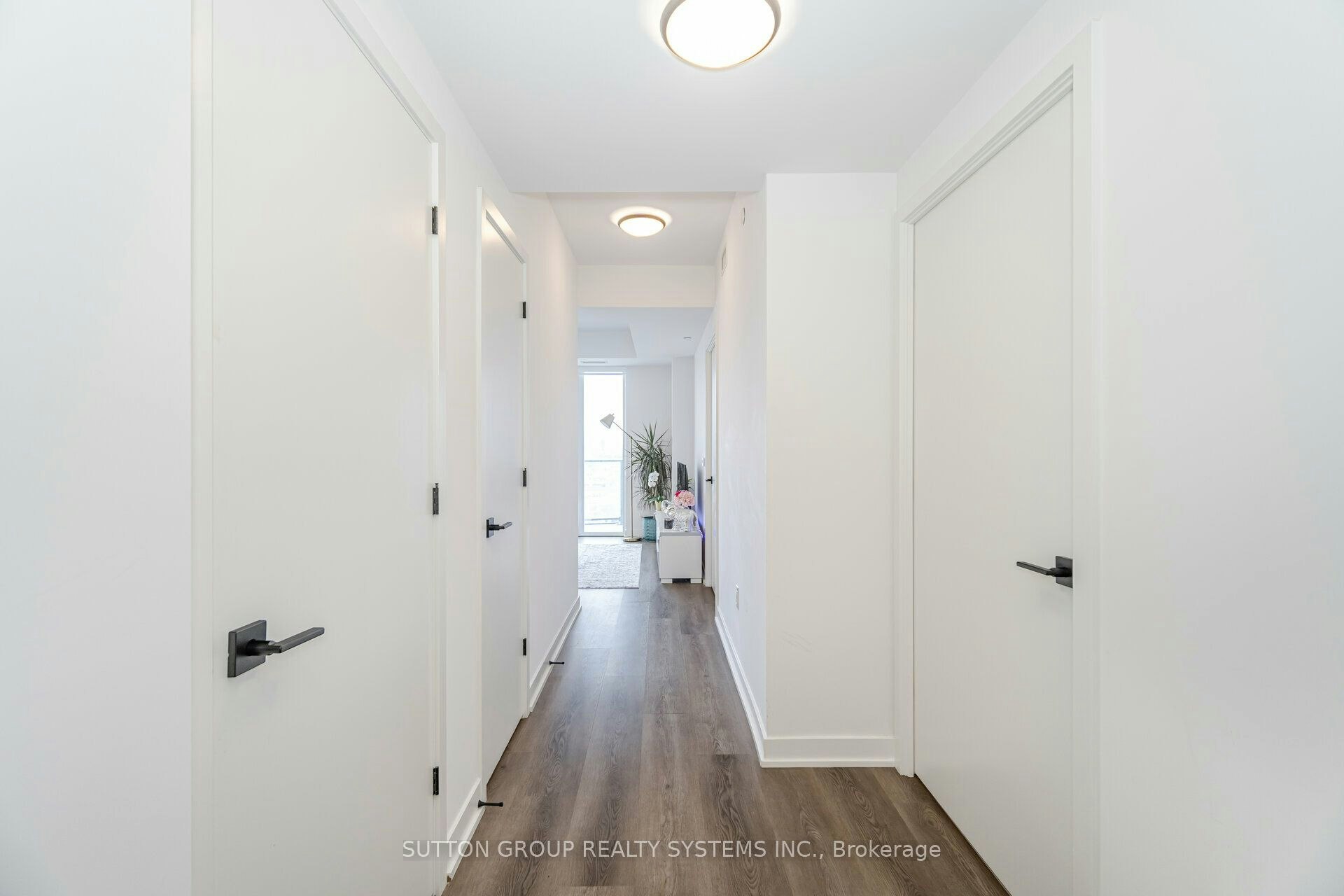 1607-36 Zorra Street, Toronto, ON, M8Z 0G5 - 3