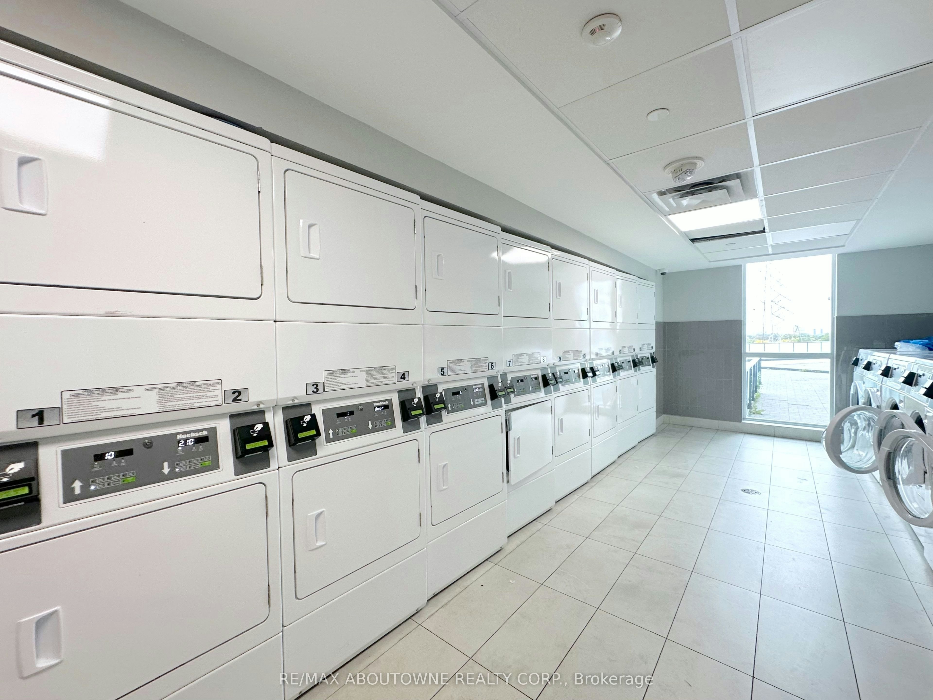1807-5 Zappacosta Drive, Toronto, ON, M9M 0G9 - 13