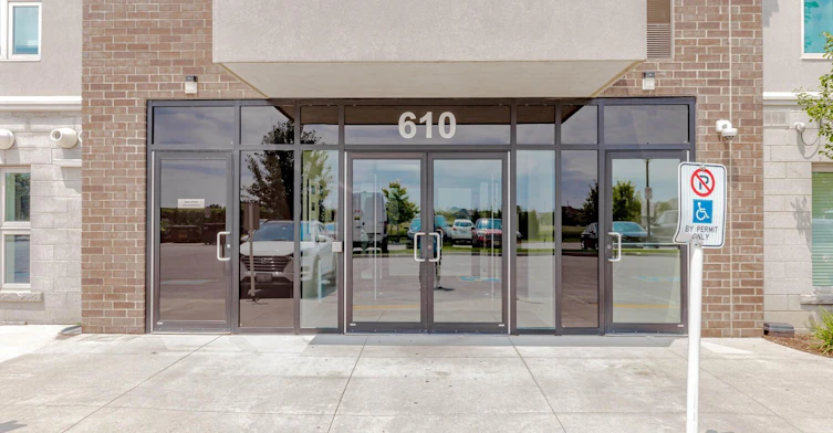 420-610 Farmstead Drive, Milton, ON, L9T 8X5 - 2