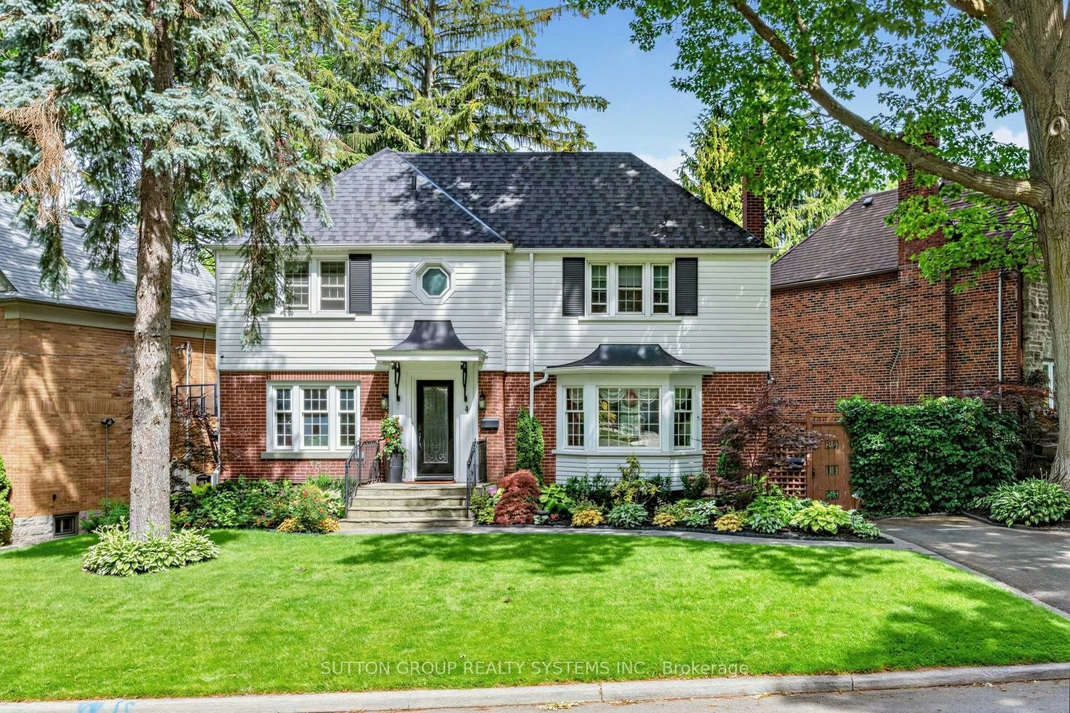 4 Brule Crescent, Toronto, ON, M6S 4H9