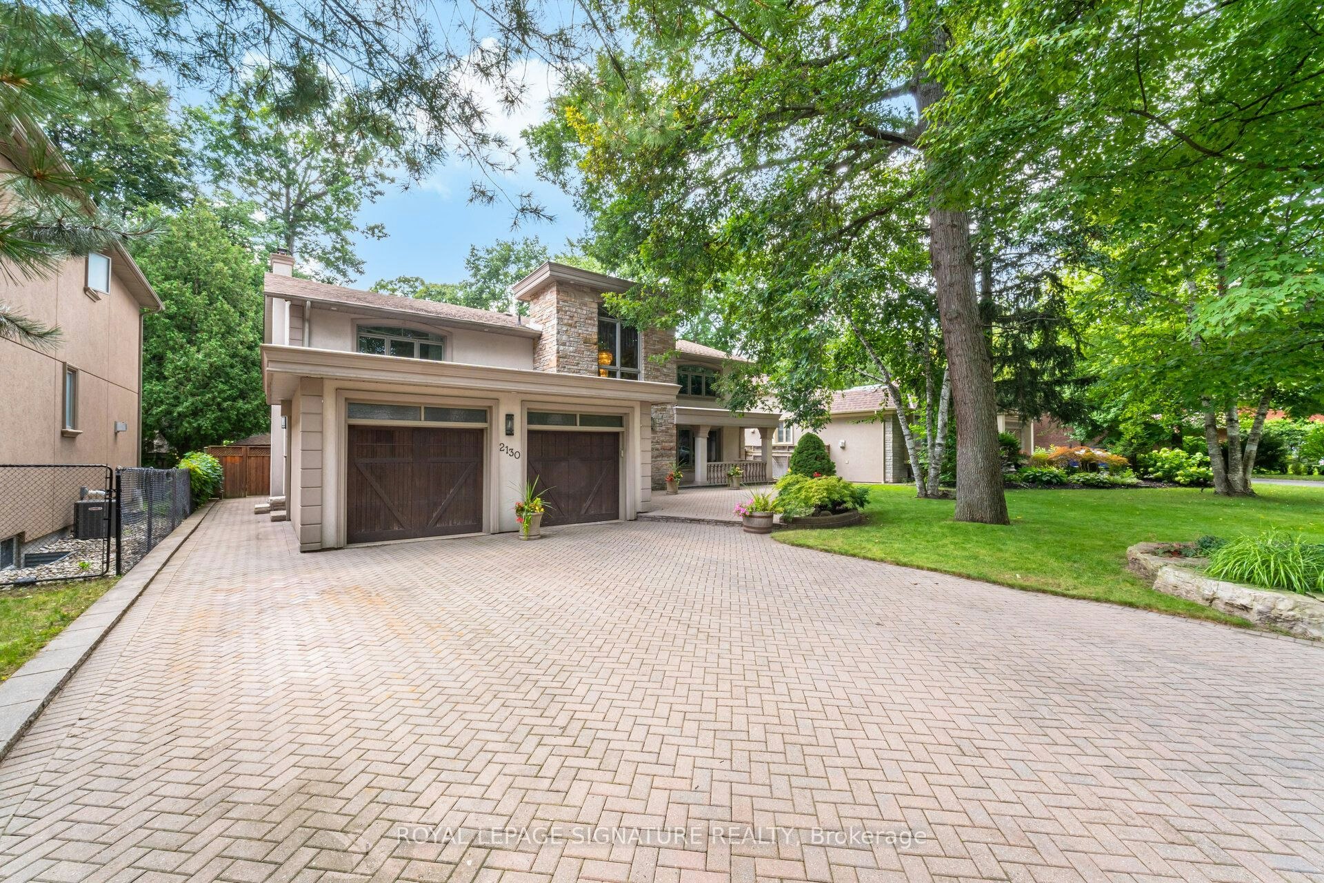 2130 Autumn Breeze Drive N, Mississauga, ON, L5B 1R4