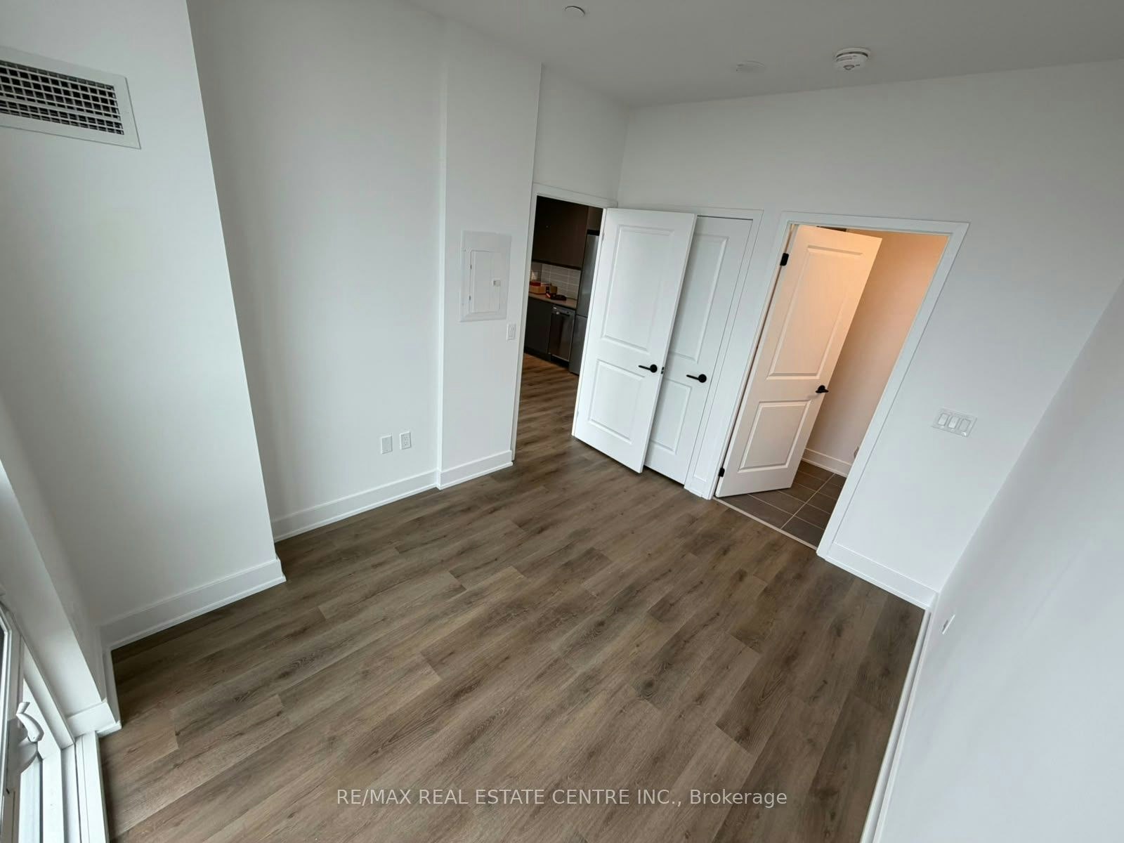 2208 A-115 Nipissing Road, Milton, ON, L9T 1R3 - 14