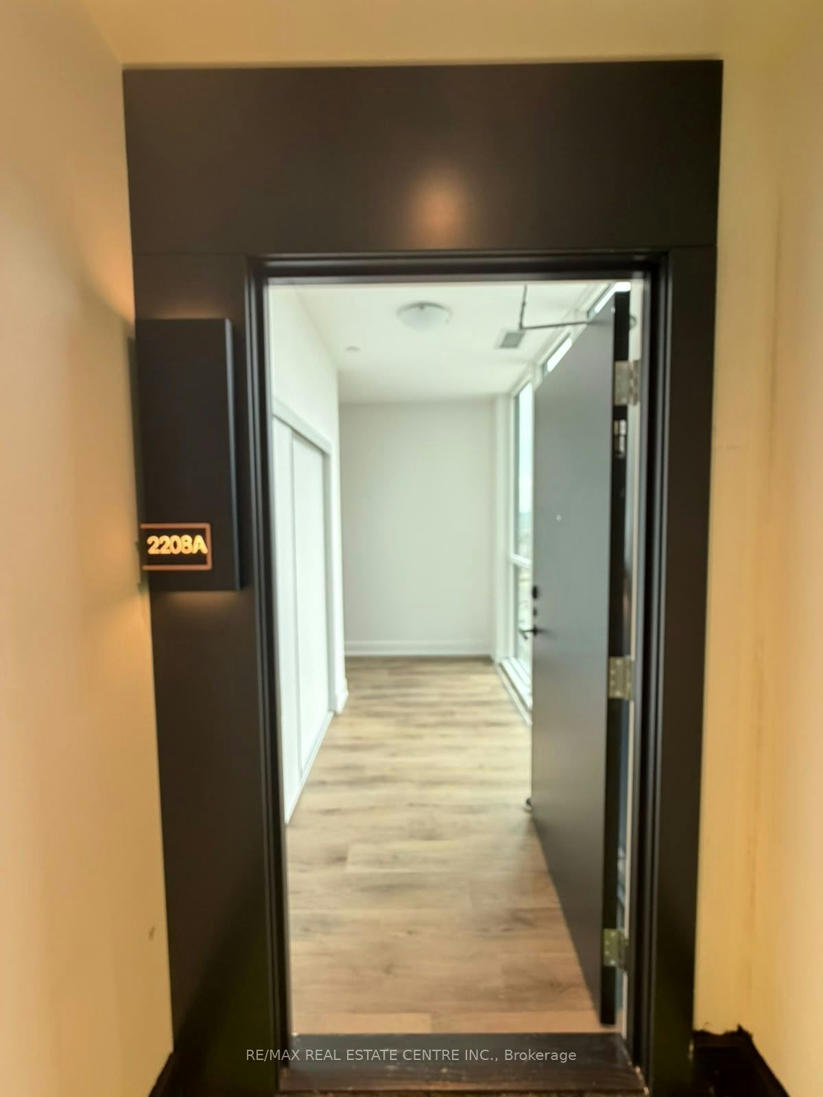 2208 A-115 Nipissing Road, Milton, ON, L9T 1R3 - 19