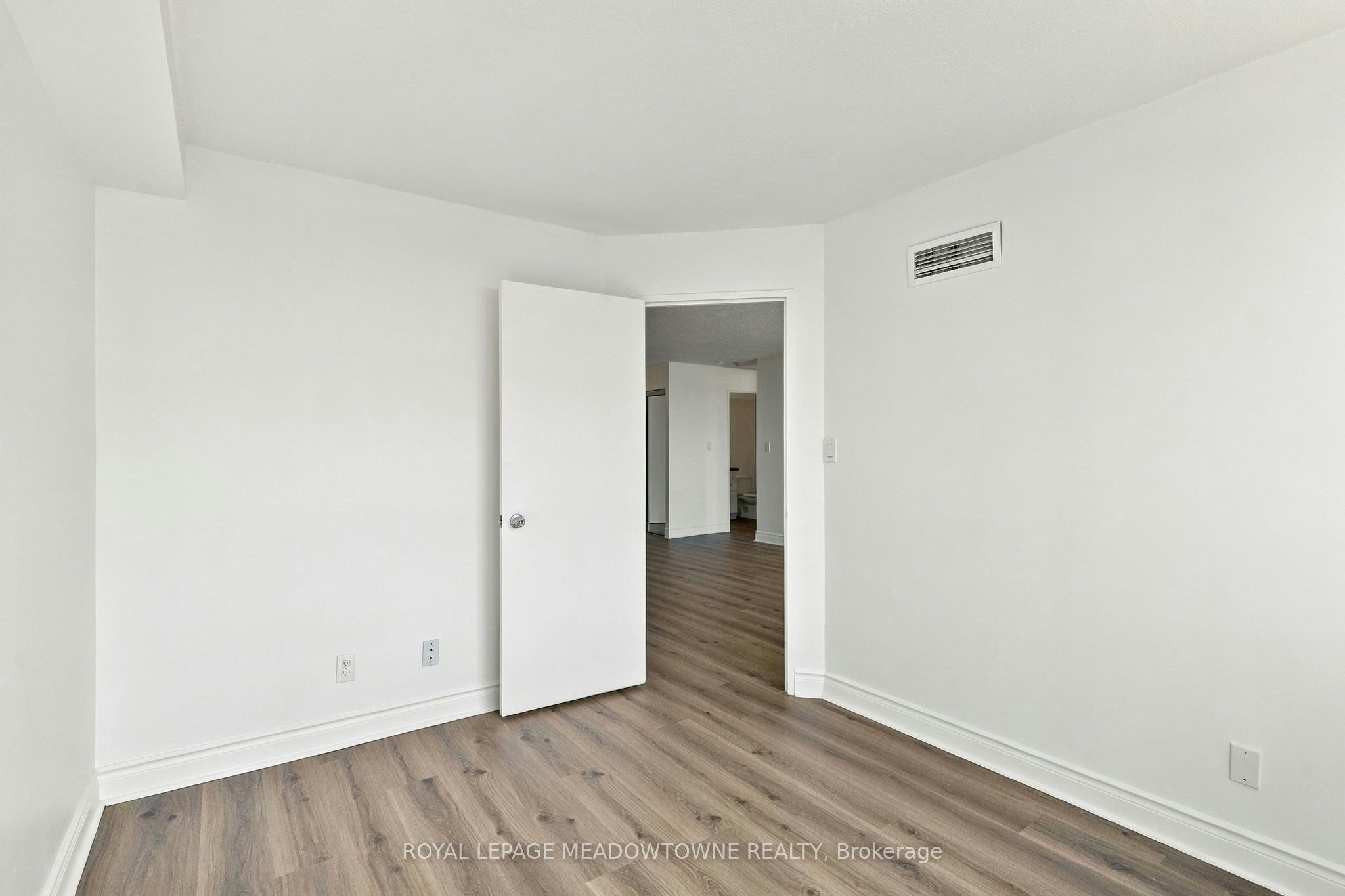 1802-145 Hillcrest Avenue, Mississauga, ON, L5B 3Z1 - 20