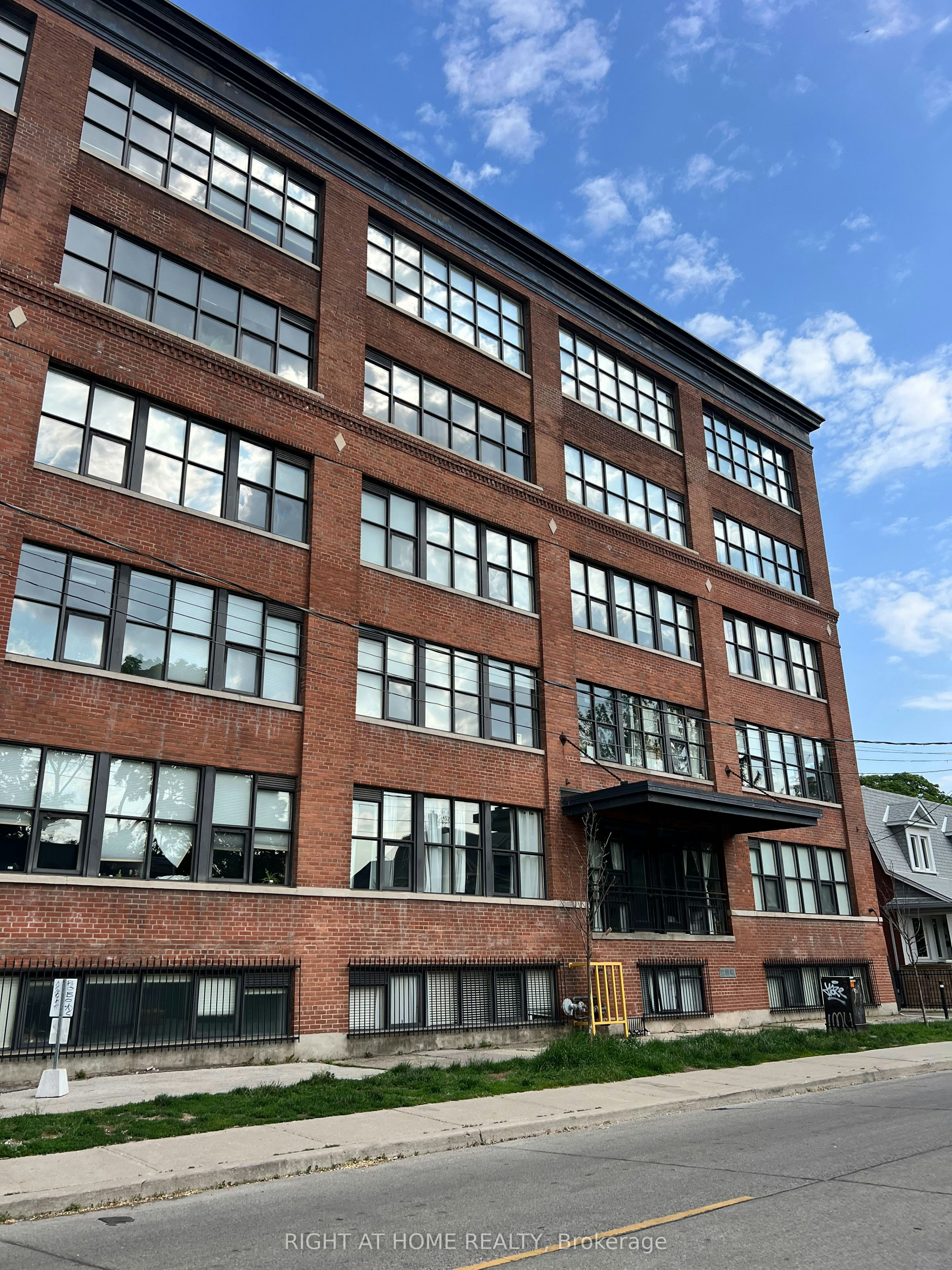 406-2154 Dundas Street W, Toronto, ON, M6R 1X3 - 42
