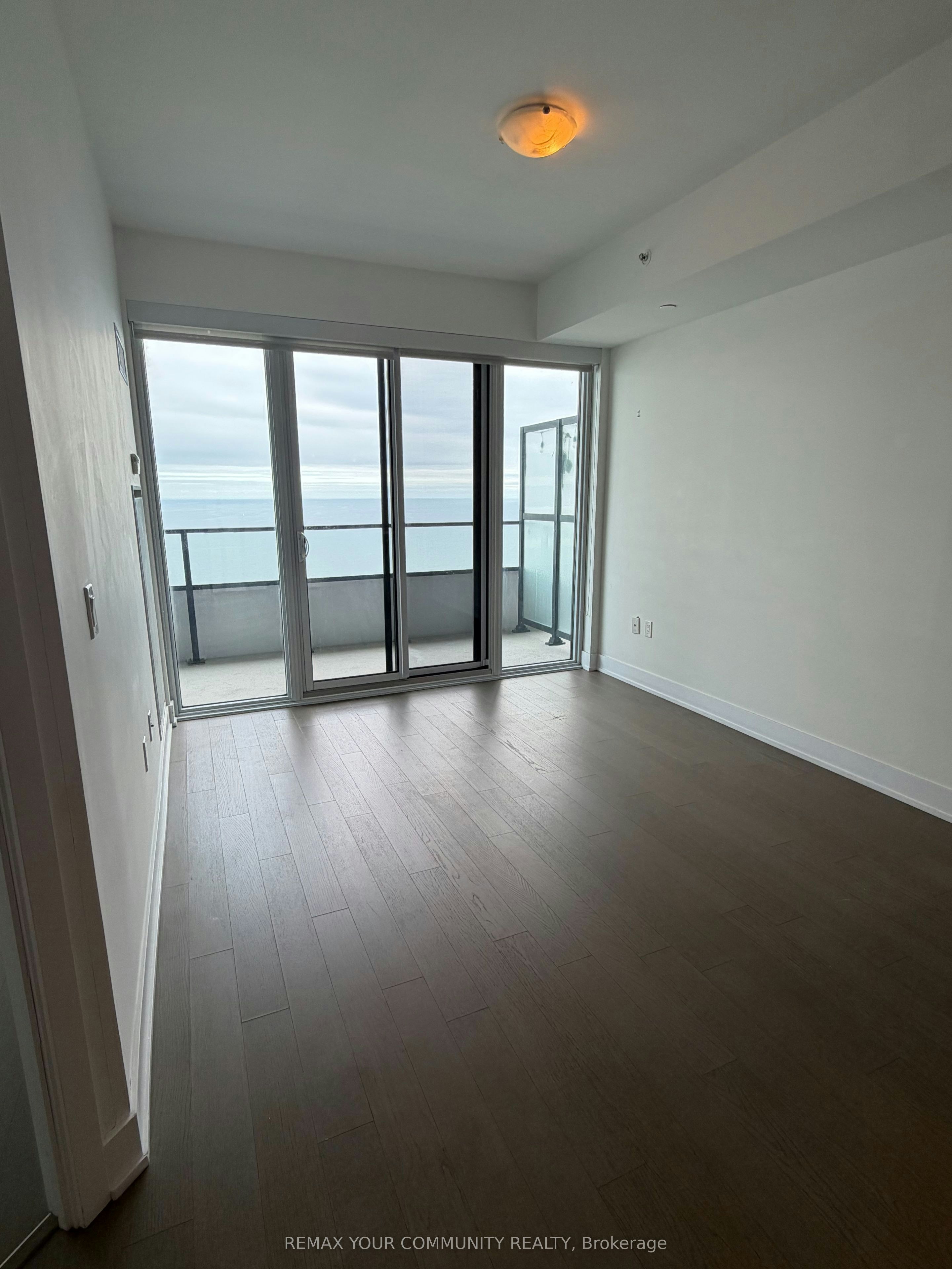 3917-30 Shore Breeze Drive, Toronto, ON, M8V 0J1 - 5