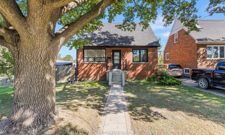 27 Brawley Avenue