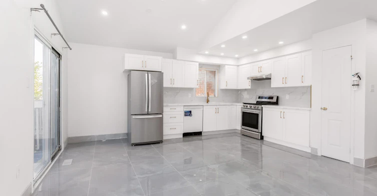 Upper-2874 Gardenview Crescent, Mississauga, ON, L5M 5T4 - 17