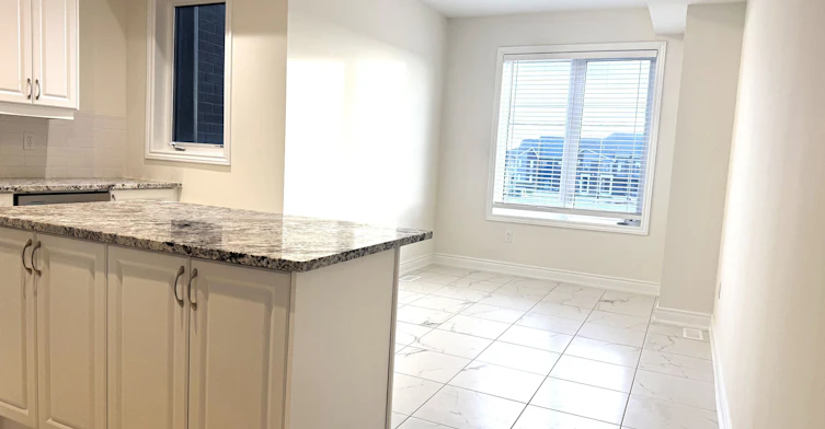 3301 Sixth Line, Oakville, ON, L6H 0Z6 - 8