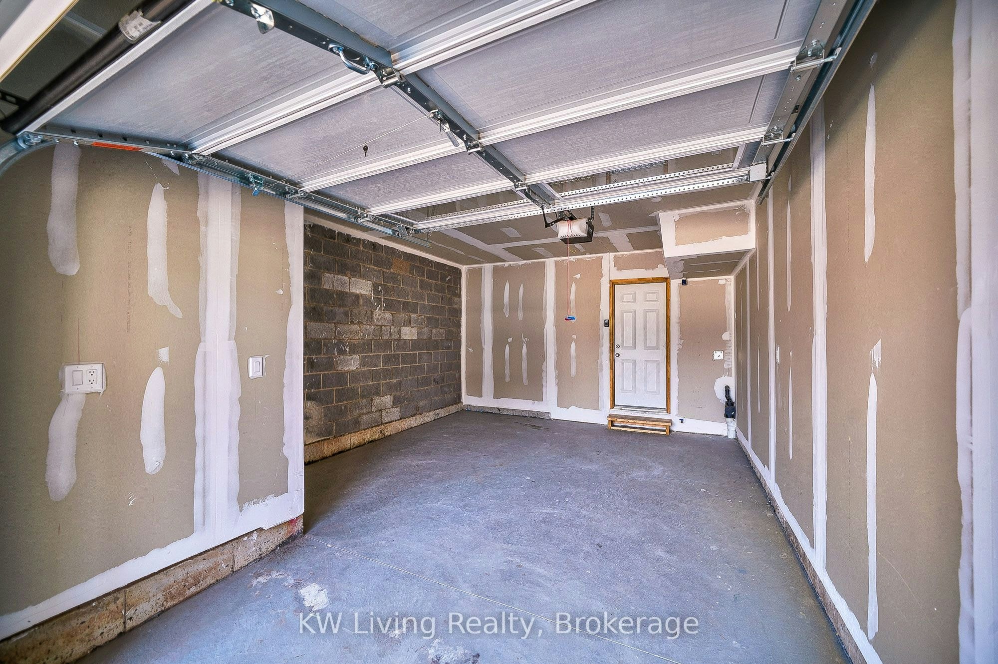 3301 Sixth Line, Oakville, ON, L6H 0Z6 - 22