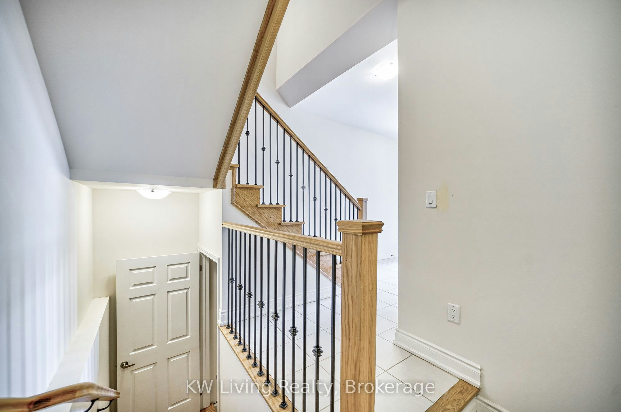 3301 Sixth Line, Oakville, ON, L6H 0Z6 - 23