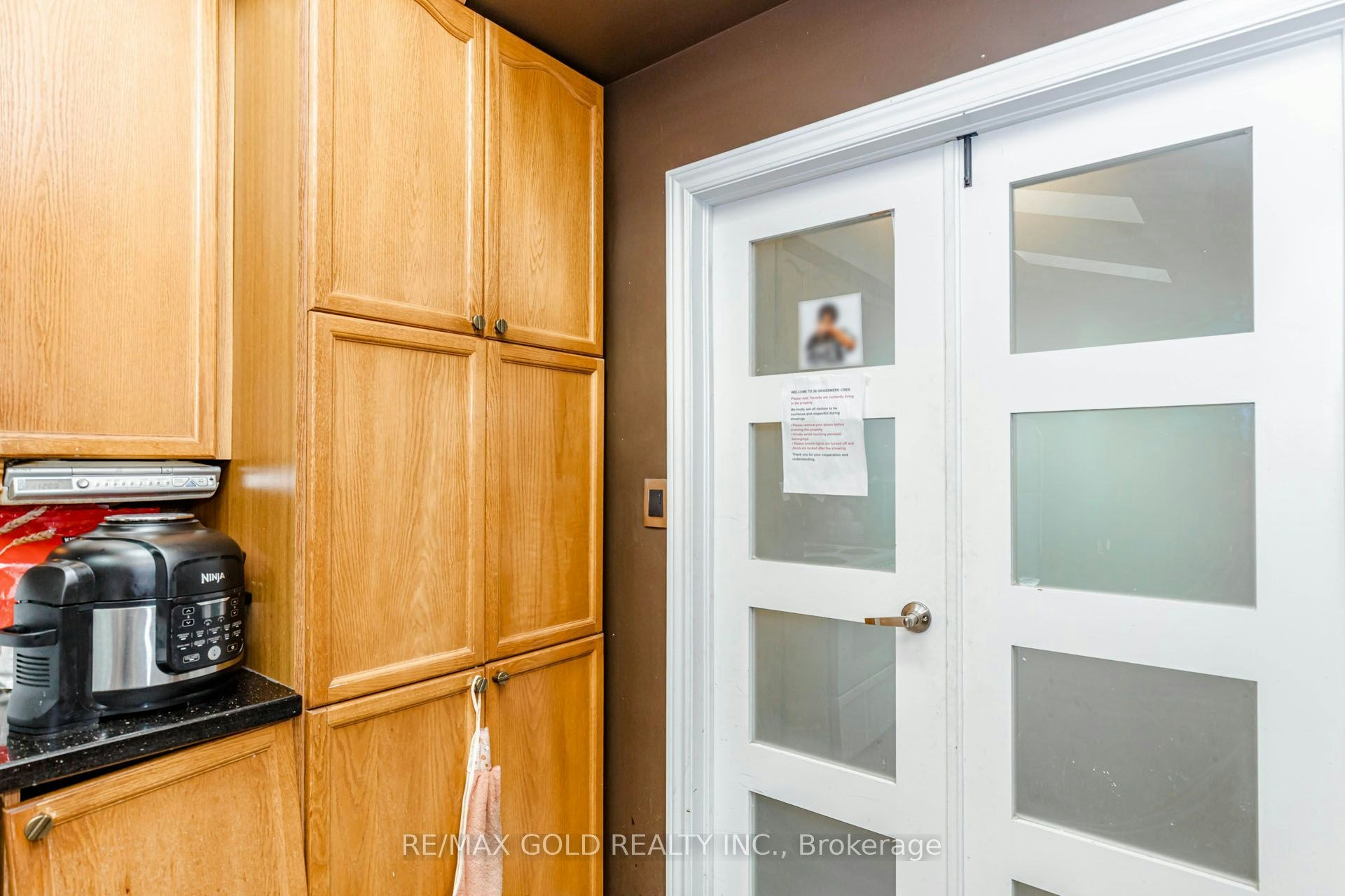 30 Grassmere Crescent, Brampton, ON, L6S 1C8 - 47