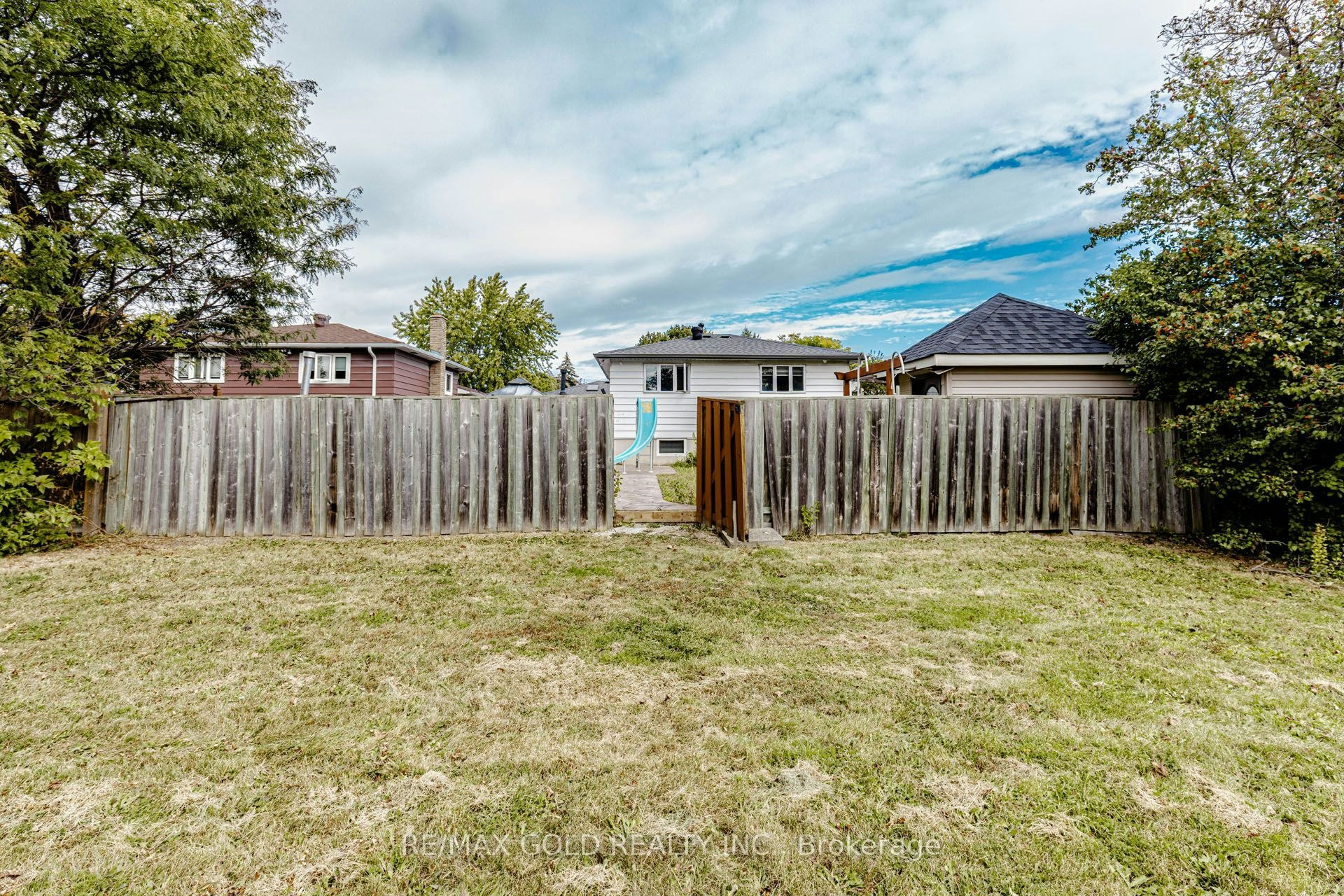 30 Grassmere Crescent, Brampton, ON, L6S 1C8 - 15