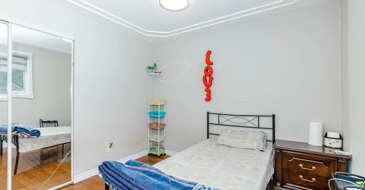 30 Grassmere Crescent, Brampton, ON, L6S 1C8 - 38