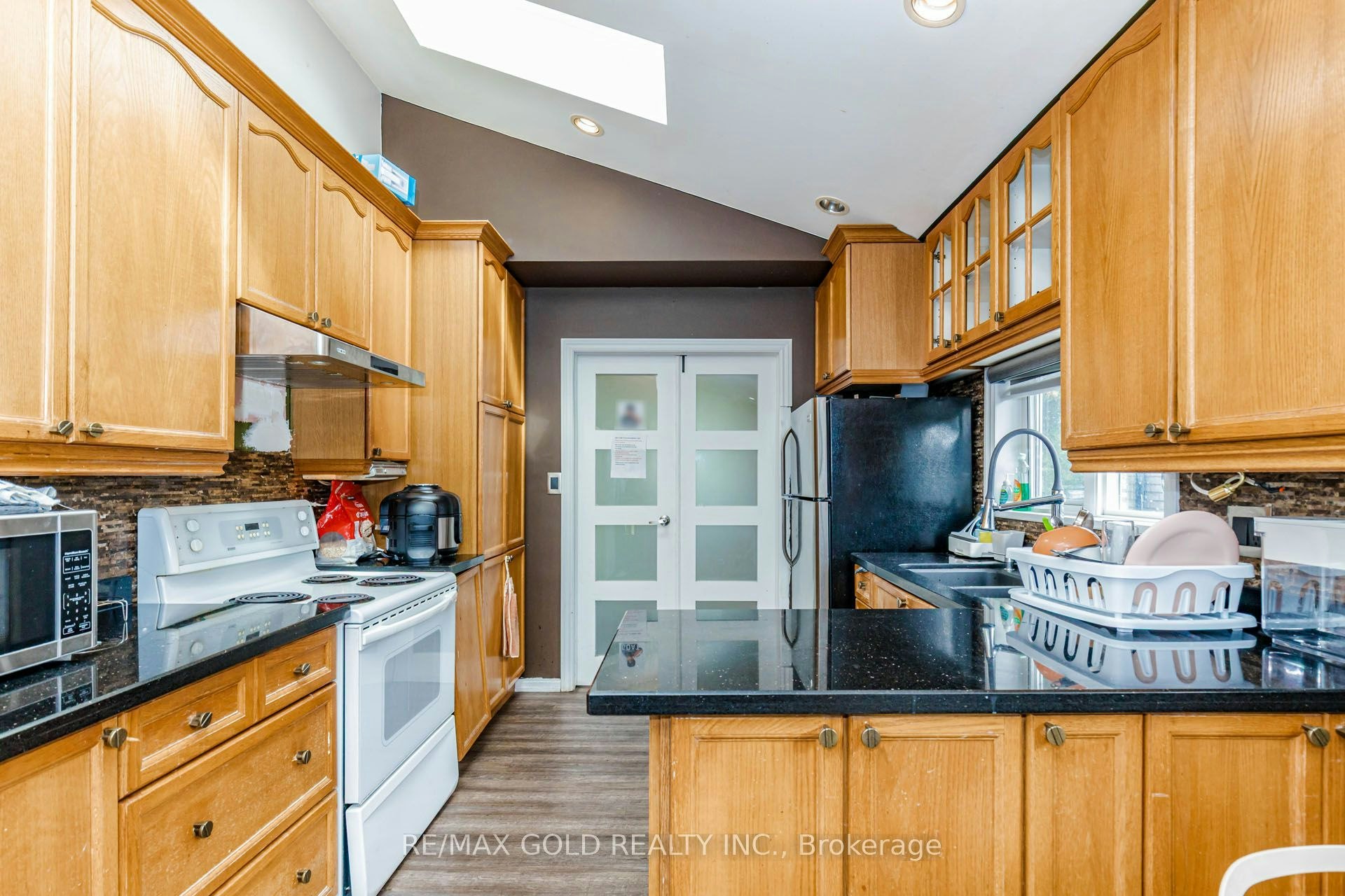30 Grassmere Crescent, Brampton, ON, L6S 1C8 - 18