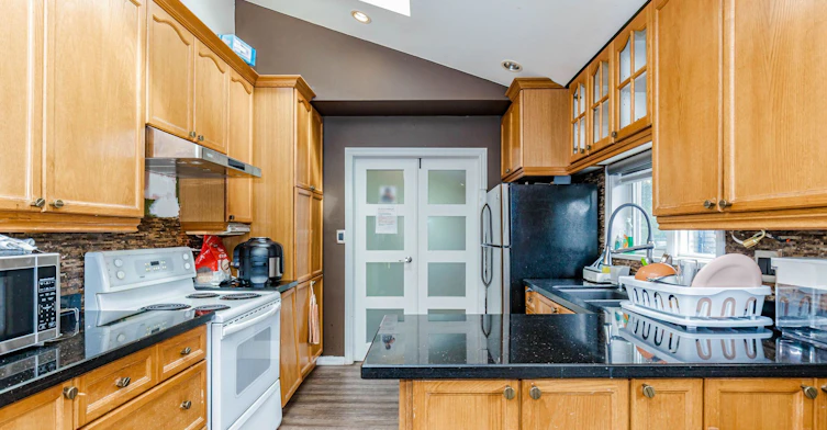 30 Grassmere Crescent, Brampton, ON, L6S 1C8 - 18