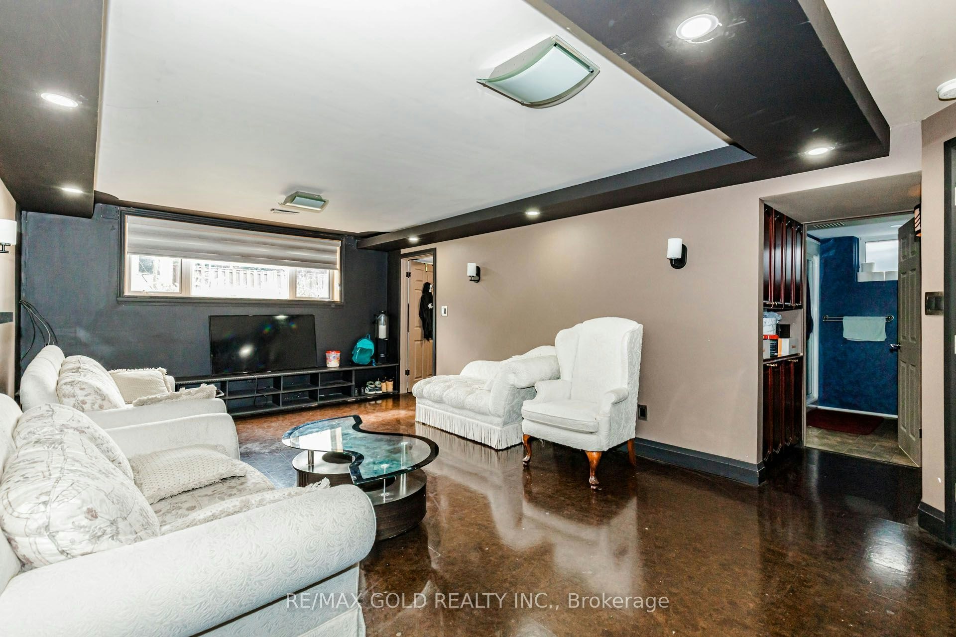 30 Grassmere Crescent, Brampton, ON, L6S 1C8 - 3